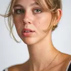 Elle Graham profile Elle Graham profile
