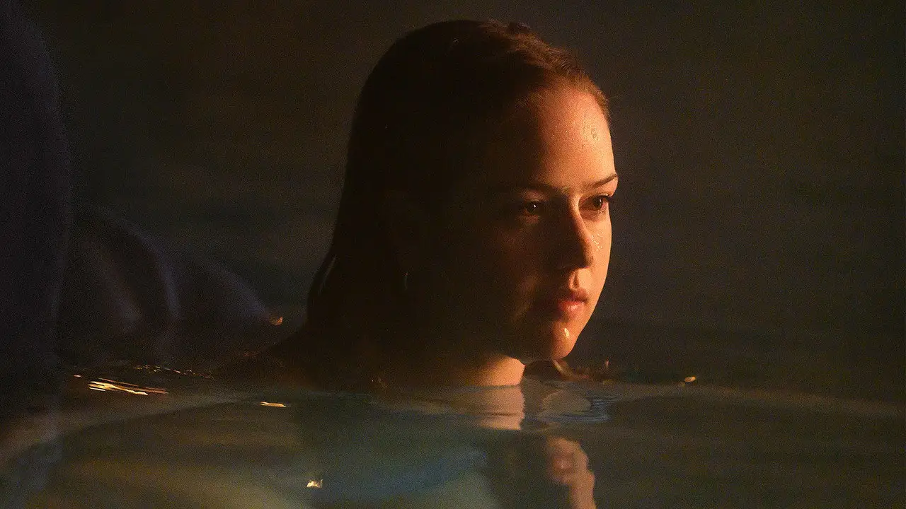 Night Swim wallpaper