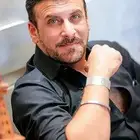 Shamoon Abbasi profile Shamoon Abbasi profile