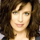 Alanna Ubach profile