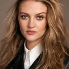 Lara Peake profile Lara Peake profile