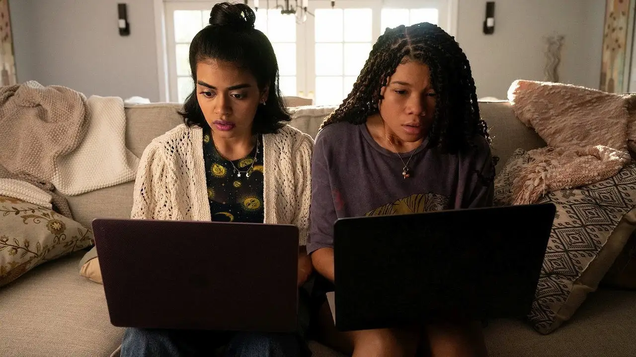 Missing wallpaper