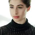 Nina Pons profile Nina Pons profile