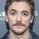 Kyle Gallner profile Kyle Gallner profile
